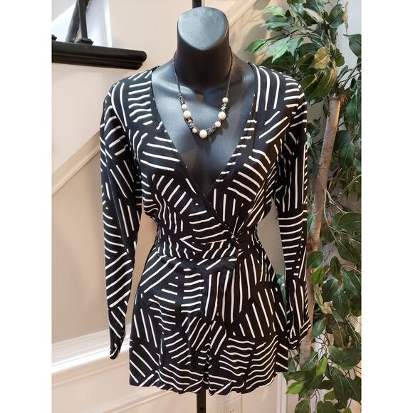 Motel Black White Stripe Romper XS V-Neck Long Sleeve Playsuit Made in Indonesia - Picture 1 of 11